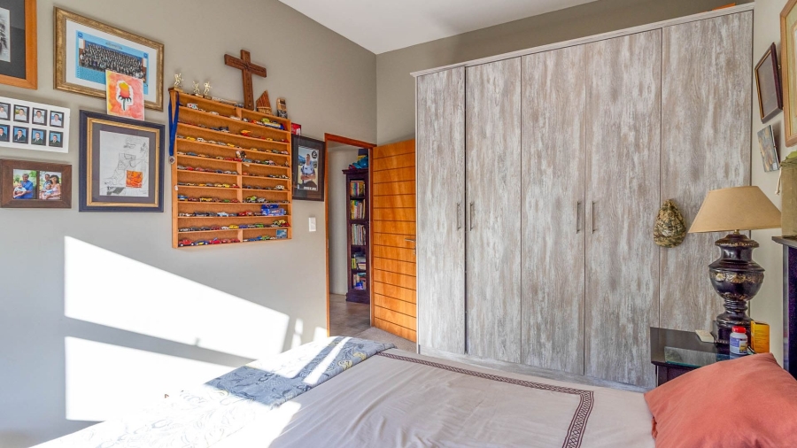 9 Bedroom Property for Sale in Onrus Western Cape